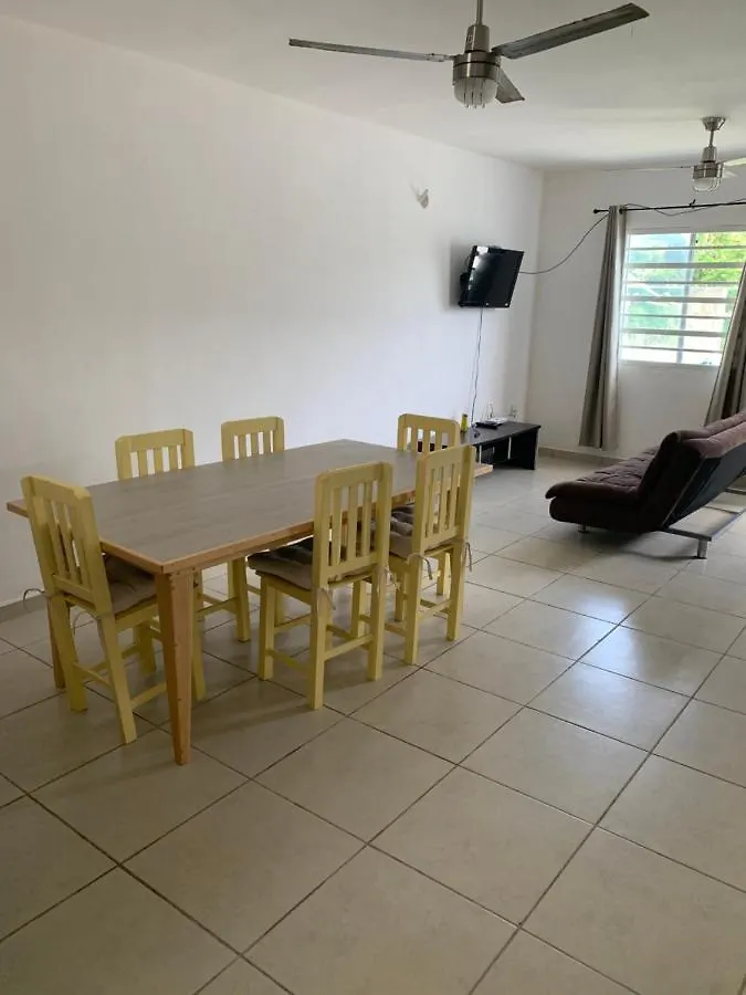 פוארטו מורלוס Casa Coral 4 Habitaciones